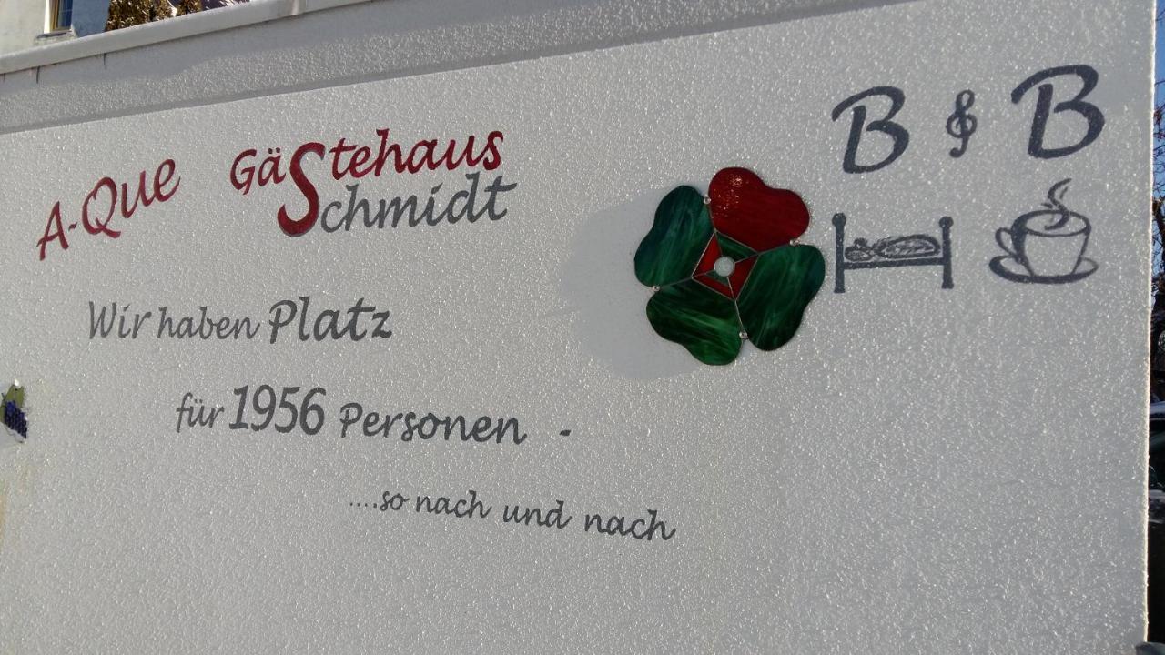 B & B Gaestehaus Schmidt Lichtenberg  ภายนอก รูปภาพ