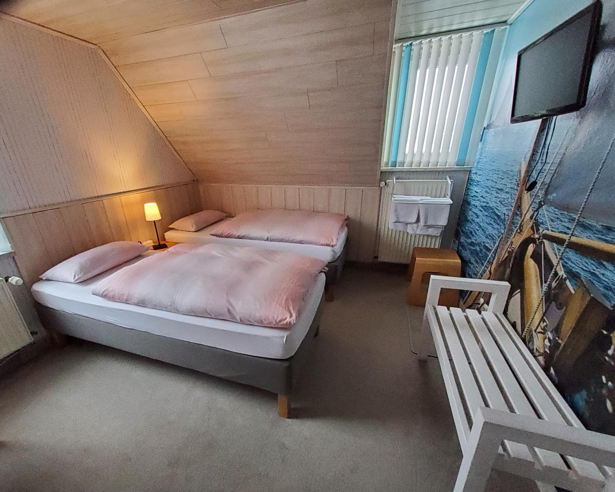 B & B Gaestehaus Schmidt Lichtenberg  ภายนอก รูปภาพ